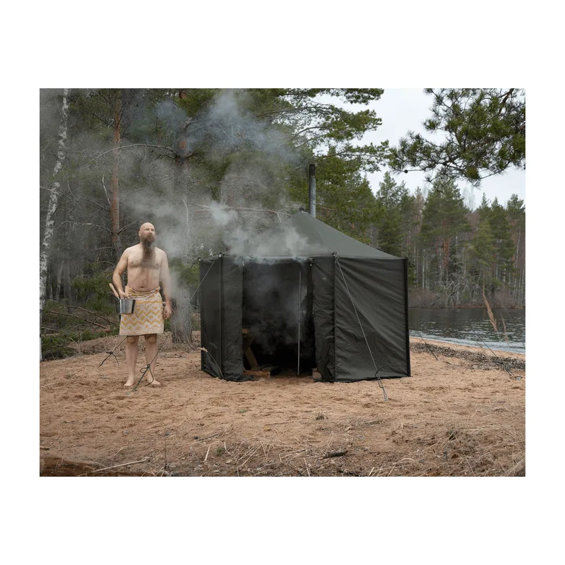 Savotta Hiisi 4 med bastukamin